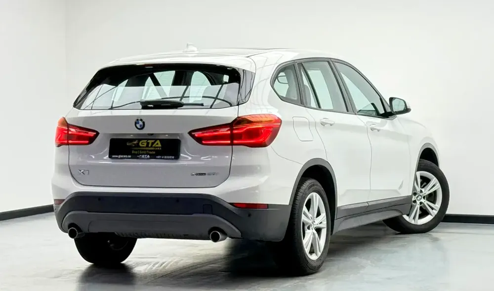 2019 BMW X1 sDrive20i, Warranty, Full BMW Service History, GCC - Image 6