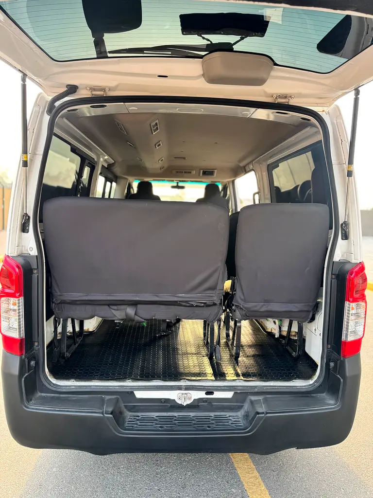 Nissan Urvan 2016 Model GCC - Image 12