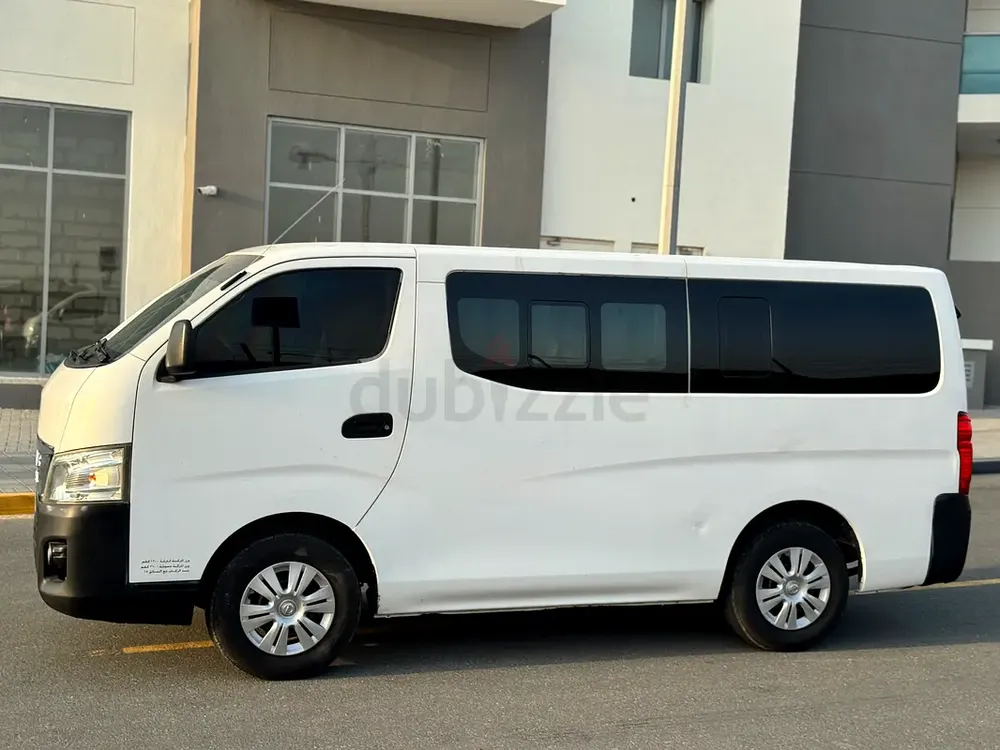 Nissan Urvan 2016 Model GCC - Image 5