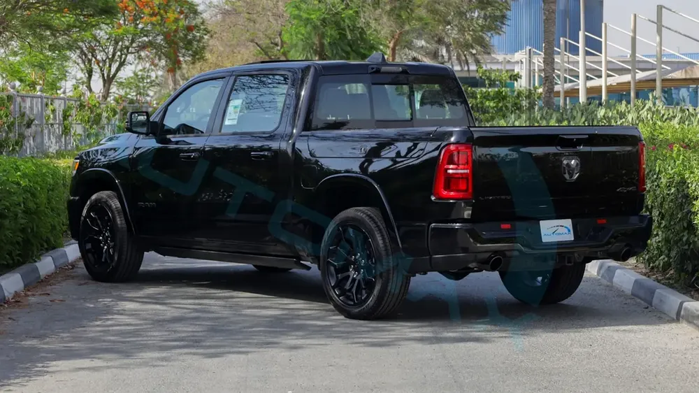 ( For Export / Car With Multigate ) 2026/2026 RAM 1500 Limited Crew Cab Hurricane H.O 3.0TT GCC 0KM - Image 5