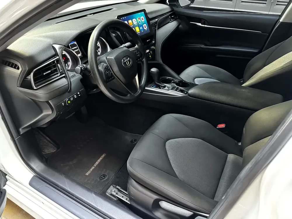 Toyota Camry hybrid  2023 GCC Specs - Image 10