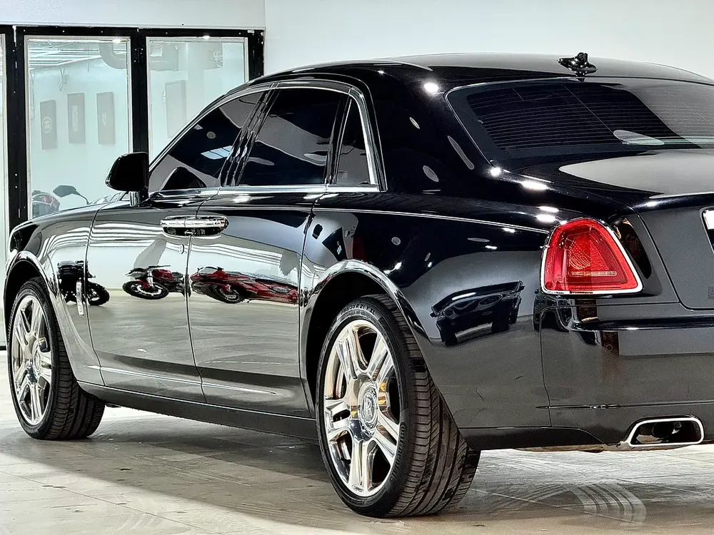 SERIES II | GCC | Full Agency Service History | 90,000 km - Image 8
