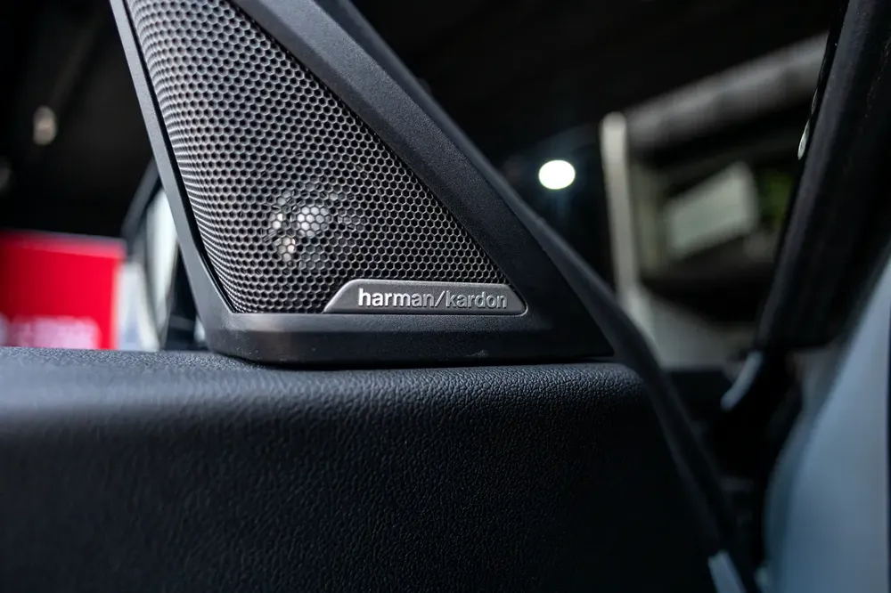 2024 BMW M2 MasterClass GCC Specs under Agency Warranty and Service Contract - Image 12