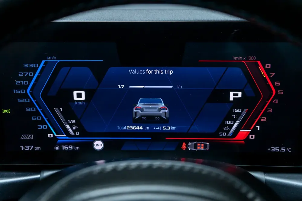 2024 BMW M2 MasterClass GCC Specs under Agency Warranty and Service Contract - Image 16