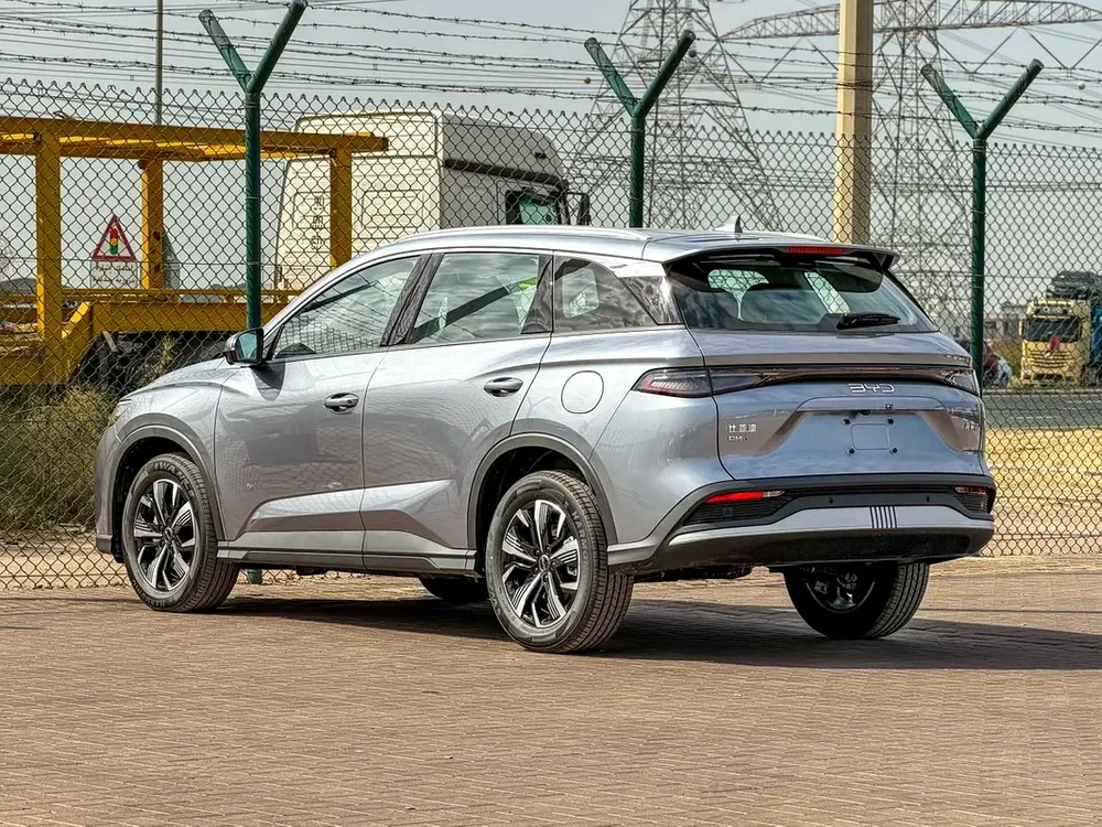 New 2025 BYD SEALION 05 DM-I - Chinese Specs - Image 6