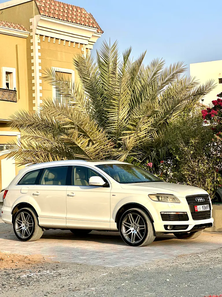 Audi Q7 - Image 4