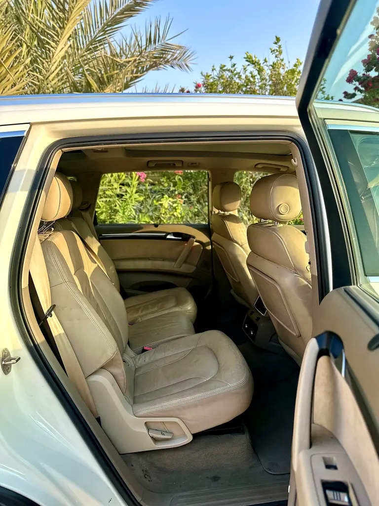 Audi Q7 - Image 5