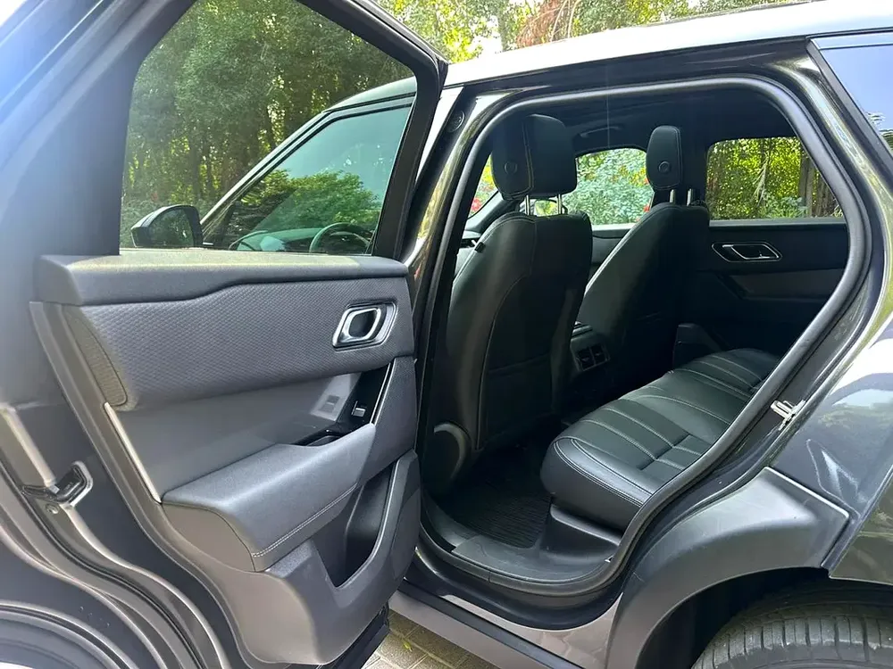 2024 Range Rover Velar S P400e Plug-in Hybrid | 2.0L Turbo 4-cylinder | 404 HP | Perfect Condition - Image 13