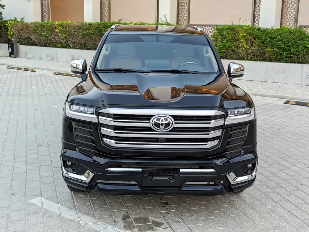 TOYOTA LAND CRUISER 2014 FACELIFTED 2025 WITH INTERIOR AND EXTERIOR V6 4.0L IN PERFECT CONDITION - Image 20