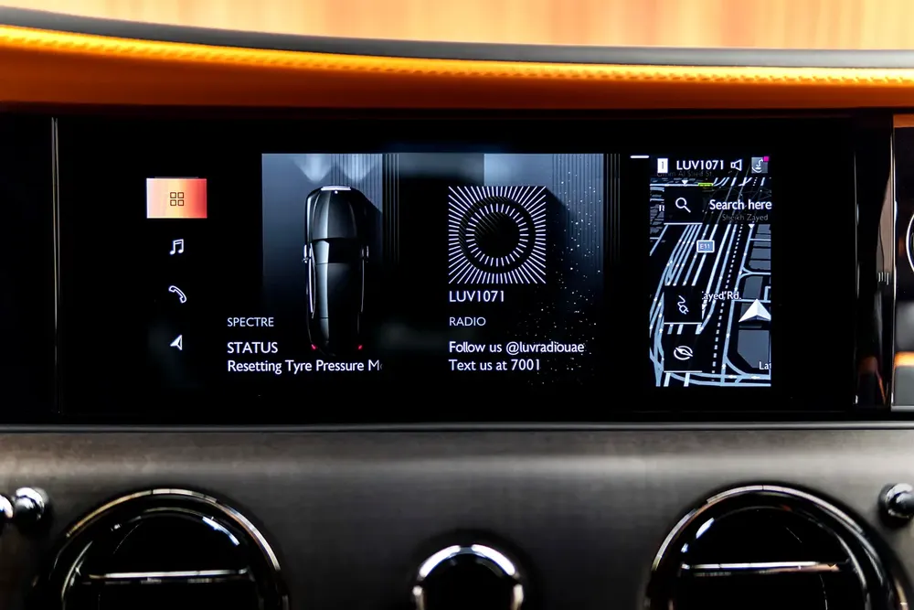 ROLLS ROYCE SPECTRE | LOW KILOMETER - Image 15