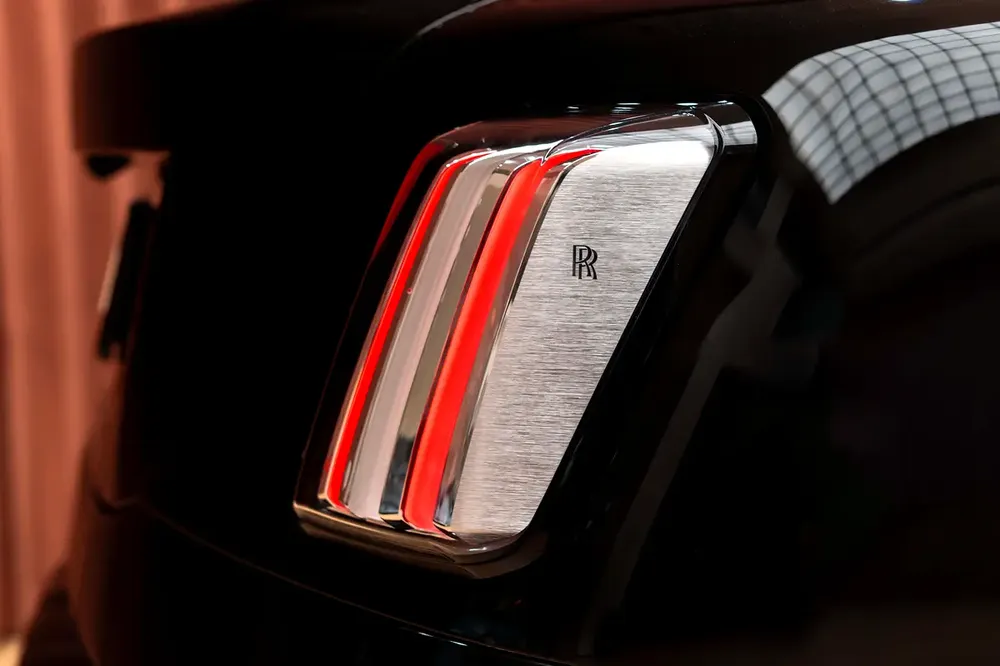 ROLLS ROYCE SPECTRE | LOW KILOMETER - Image 8