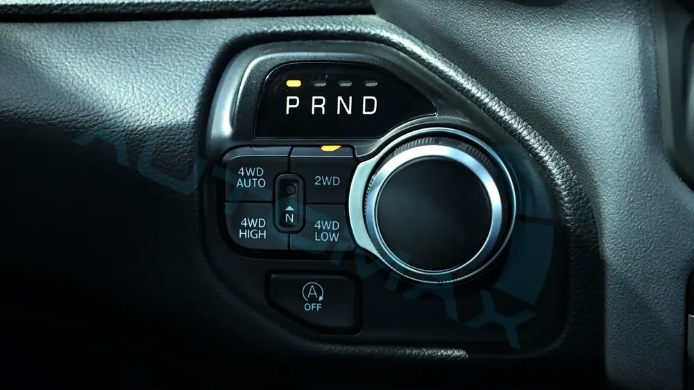( Eid al-Adha Offer ) 2023 Ram 1500 Bighorn eTorque 3.6L V6 GCC 0Km With 3 Years Or 100K Km Warranty - Image 15