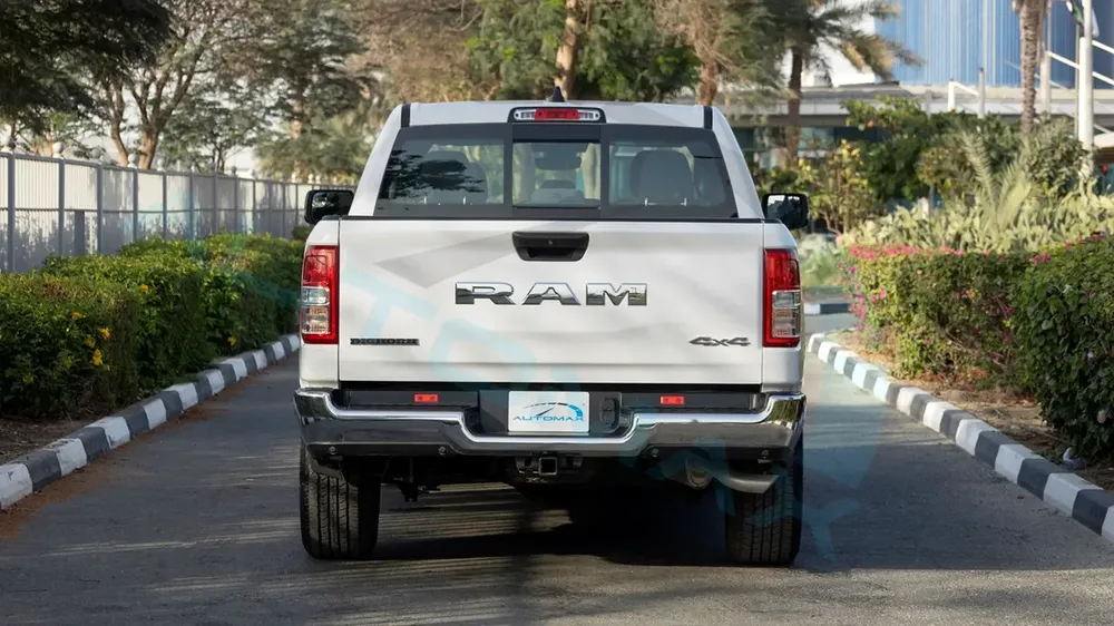 ( Eid al-Adha Offer ) 2023 Ram 1500 Bighorn eTorque 3.6L V6 GCC 0Km With 3 Years Or 100K Km Warranty - Image 6