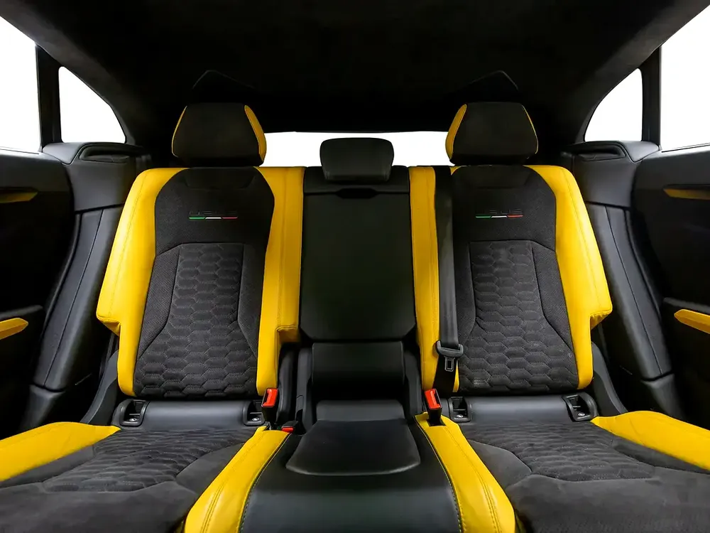 2022 | Lamborghini | Urus | Pearl Capsule | GCC Spec | With Warranty - Image 16