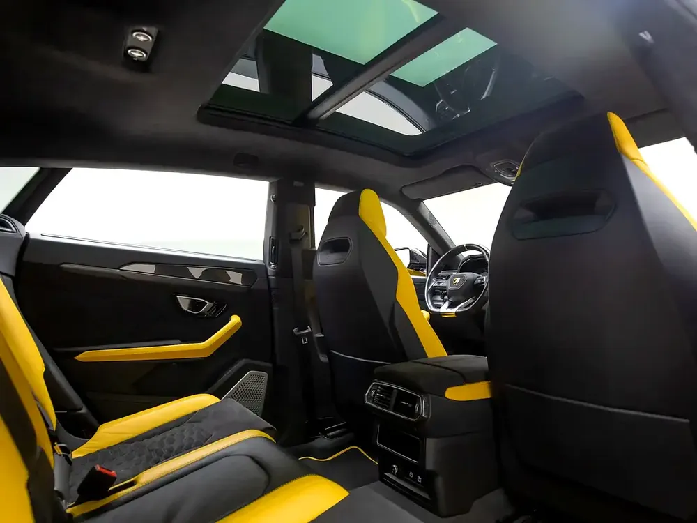 2022 | Lamborghini | Urus | Pearl Capsule | GCC Spec | With Warranty - Image 17
