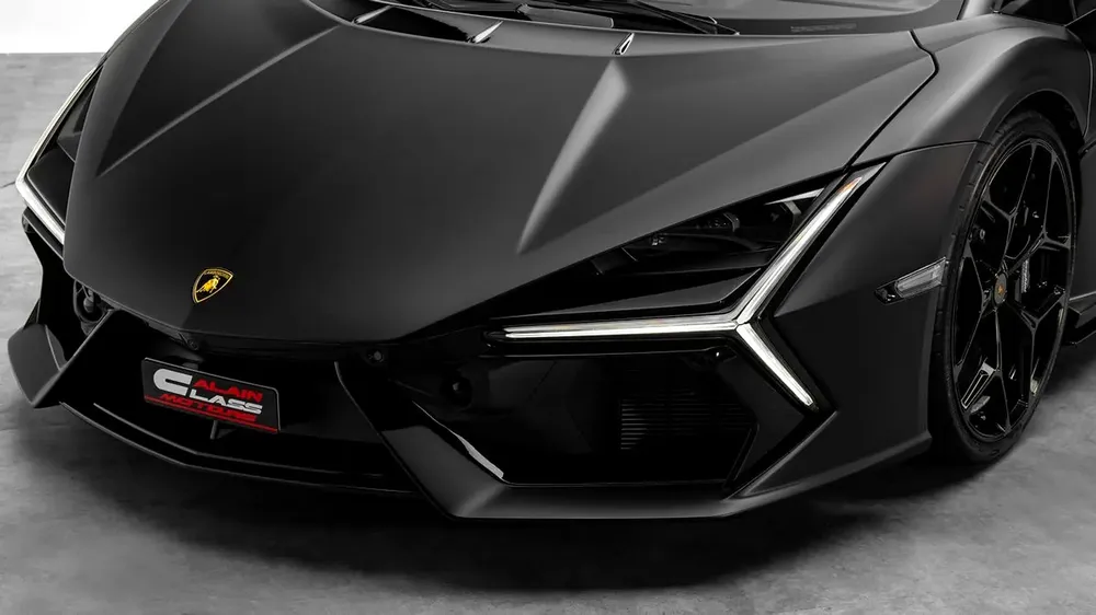 Lamborghini Revuelto - 2025 - GCC Specs - Under 5-Year Warranty and Service Contract - Image 5