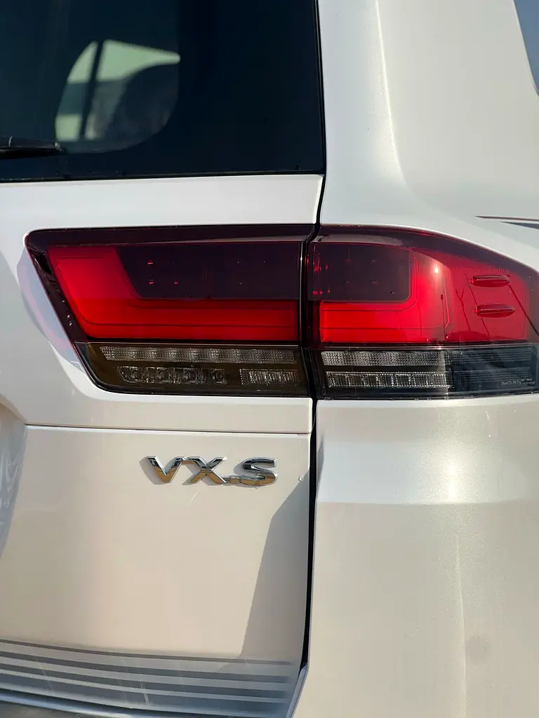 TOYOTA LAND CRUISER VX.S T-T 3.5 FULL OPTION 2025 - Image 5