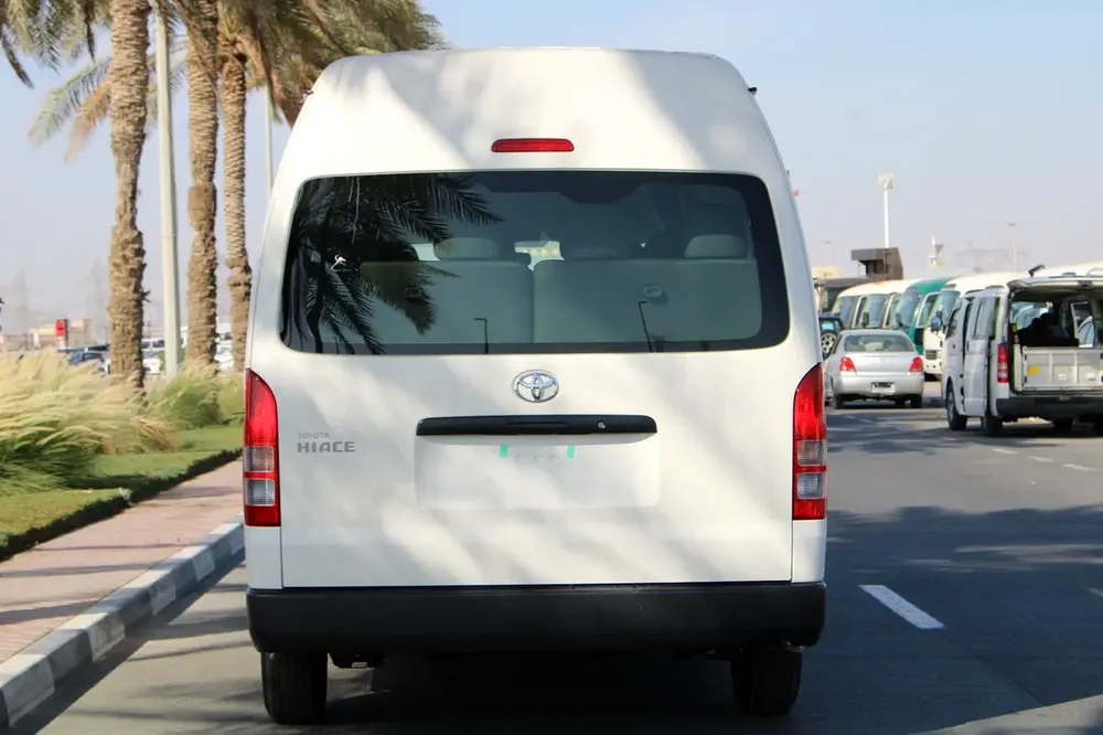 LHD - TOYOTA HIACE 2.7L PETROL 16 STR MINI BUS HIGH ROOF MANUAL - EXPORT ONLY TO NIGERIA - Image 4
