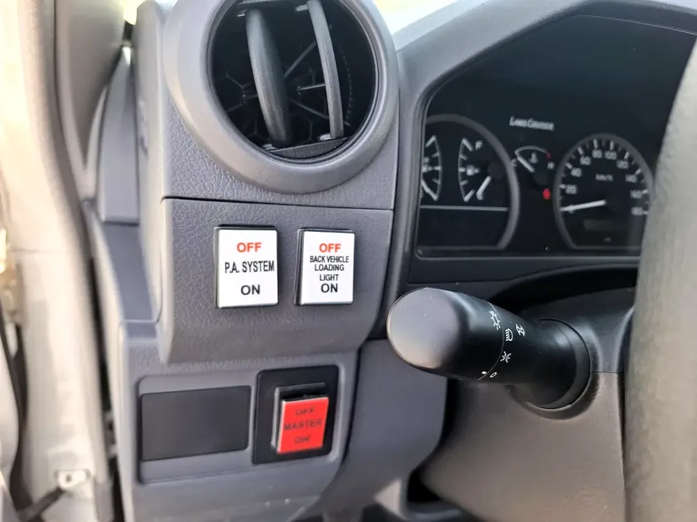 2025 Toyota Land Cruiser 70 Series LC 76 Ambulance - Brand New - European Specs - Export Only - Image 10