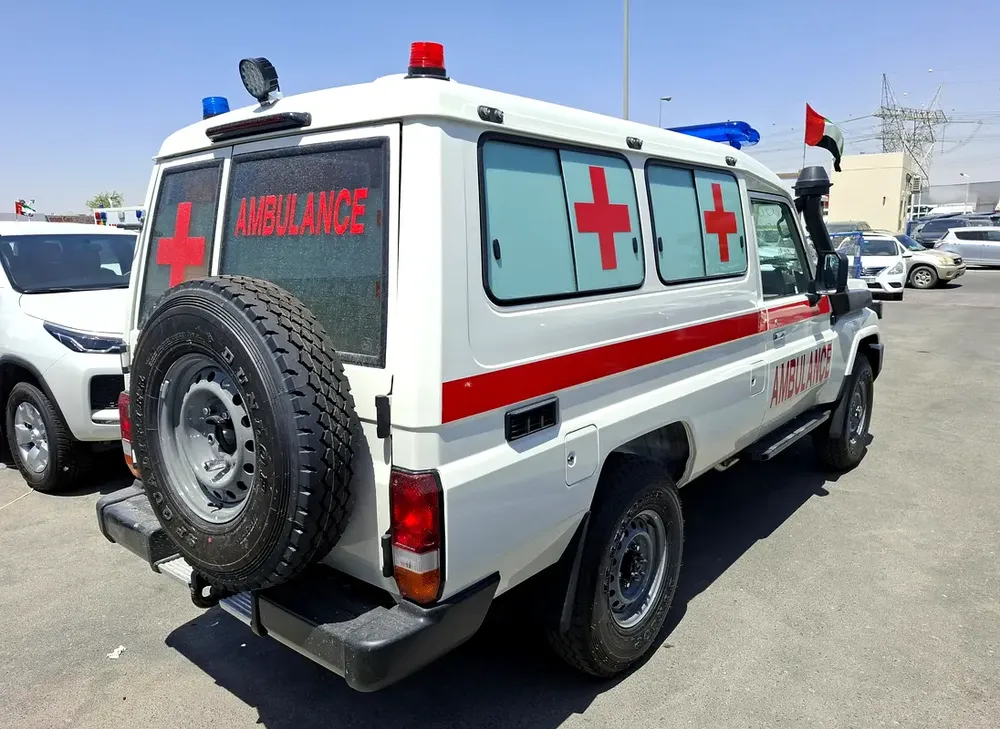 2025 Toyota Land Cruiser 70 Series LC 76 Ambulance - Brand New - European Specs - Export Only - Image 13