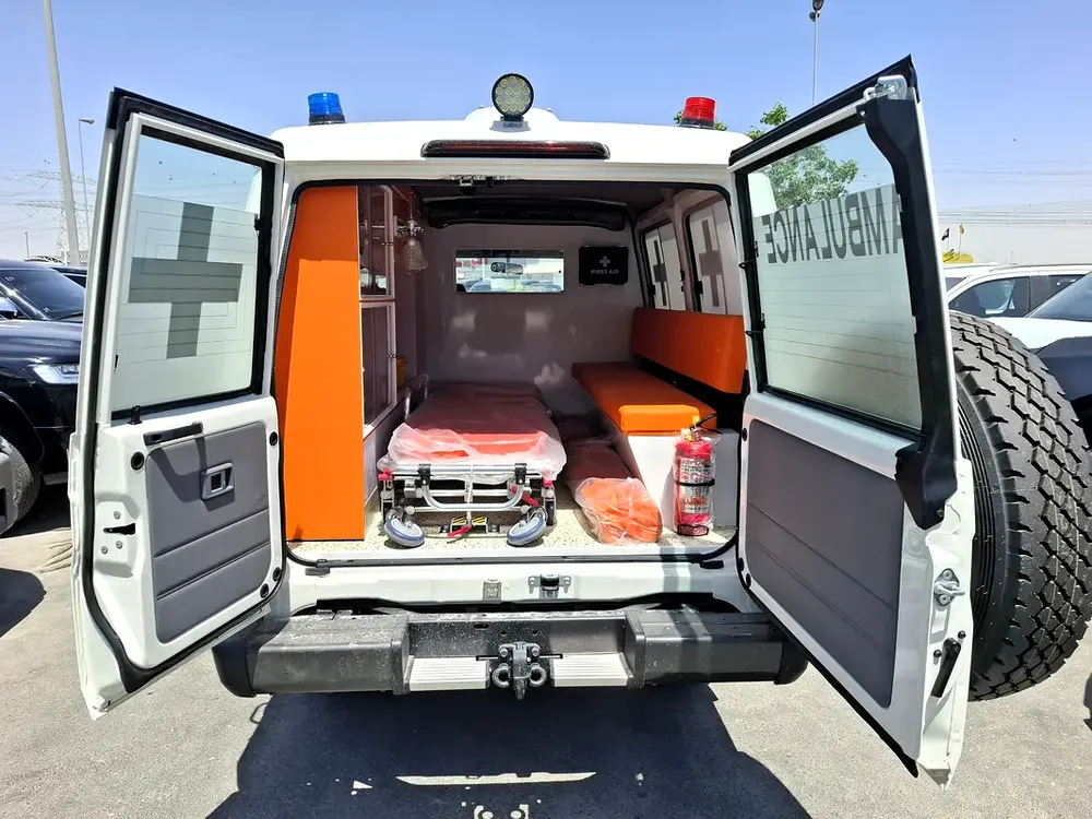 2025 Toyota Land Cruiser 70 Series LC 76 Ambulance - Brand New - European Specs - Export Only - Image 17