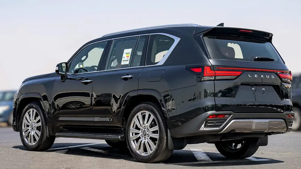 Lexus LX 600 VIP 2026 GCC Specs - Brand New - Image 7