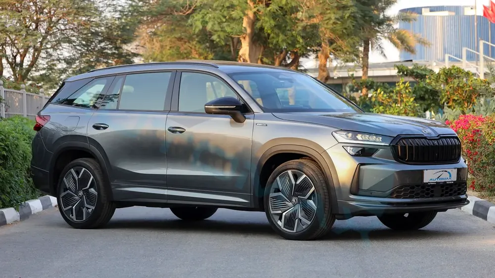 ( 5 Years Warranty + 5 Years Service ) 2026 Škoda Kodiaq Sportline 2.0T AWD GCC 0Km - Image 4