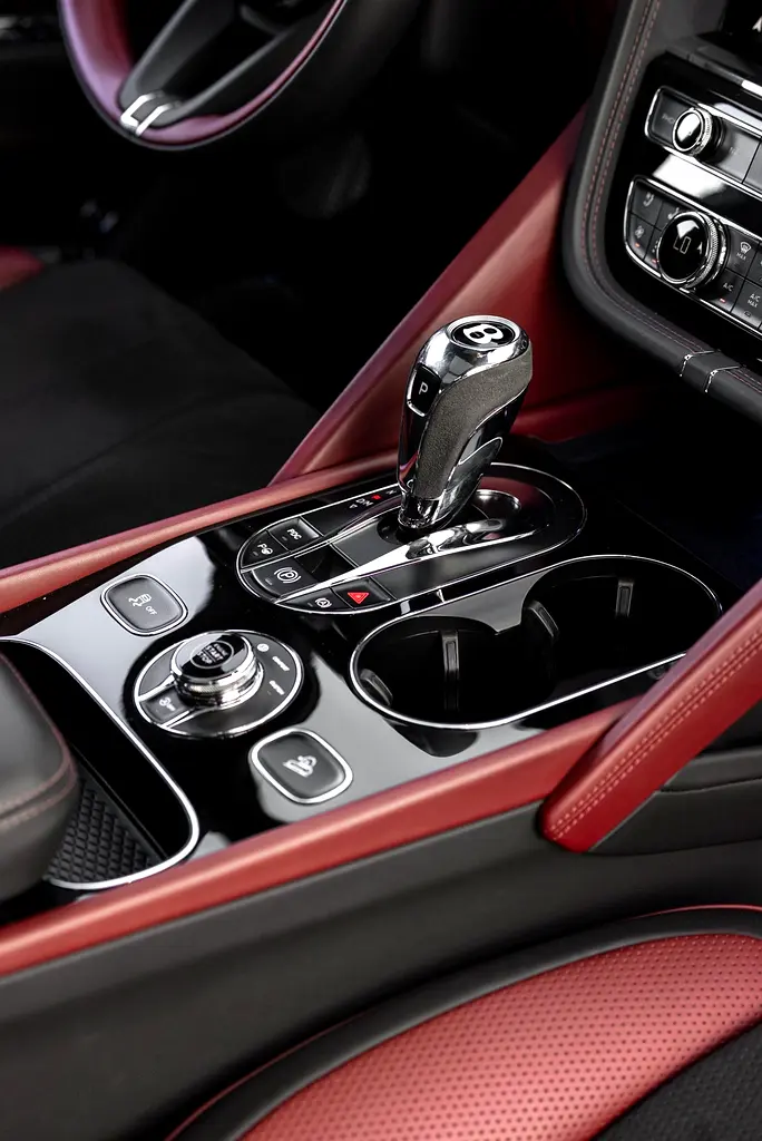 2023 Bentley Bentayga W8 Speed - European Specs -28,000 kms - Image 8