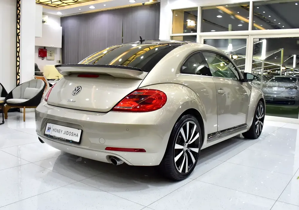 EXCELLENT DEAL for our Volkswagen Beetle Turbo ( 2016 Model ) in Beige Color GCC Specs - Image 6