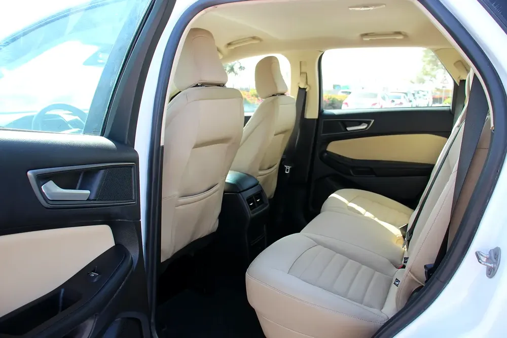 Ramadan Free Offers Ford Edge 2022 Gcc ( 843 x 60) With  Without Down Payment - Image 11