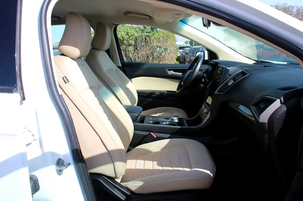Ramadan Free Offers Ford Edge 2022 Gcc ( 843 x 60) With  Without Down Payment - Image 15