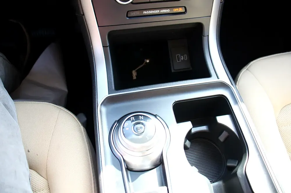 Ramadan Free Offers Ford Edge 2022 Gcc ( 843 x 60) With  Without Down Payment - Image 18