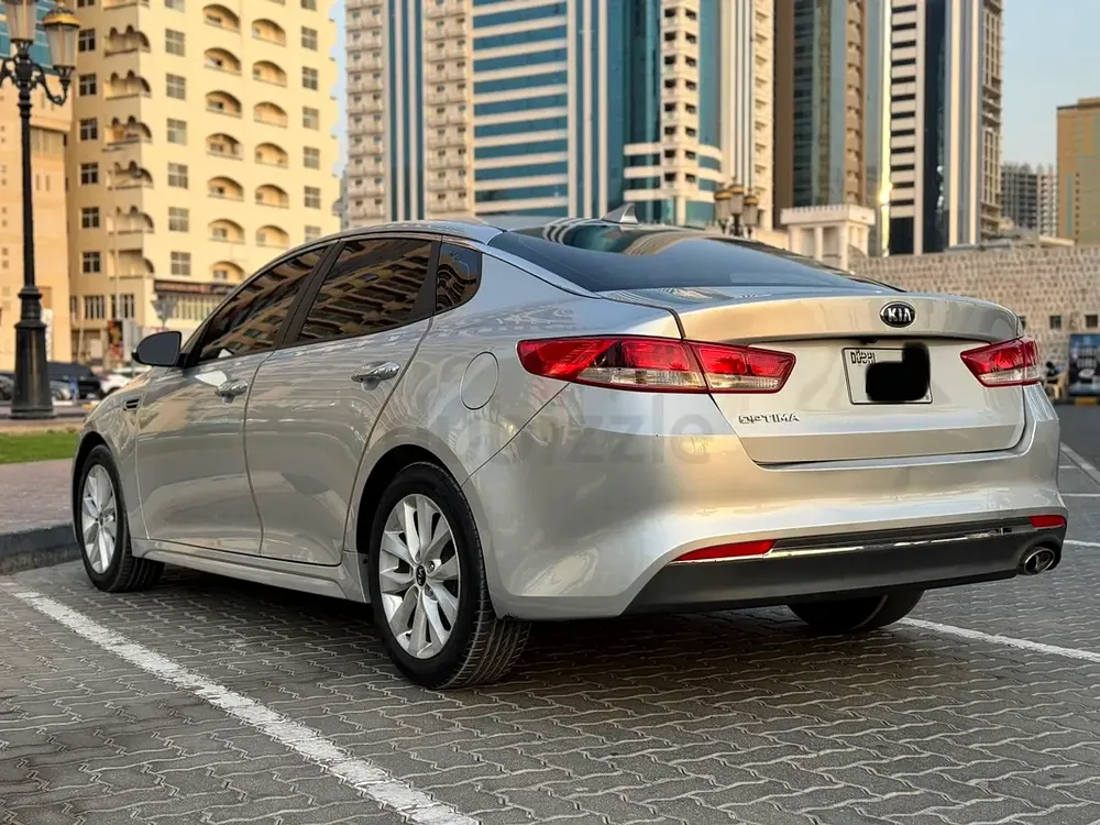 KIA OPTIMA - excellent condition - Image 4