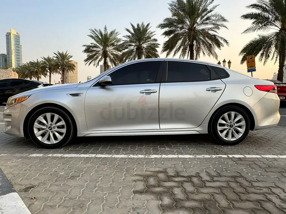 KIA OPTIMA - excellent condition - Image 6