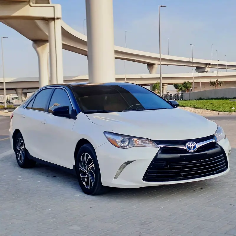 TOYOTA CAMRY HYBHEBRID 2017 - Image 10