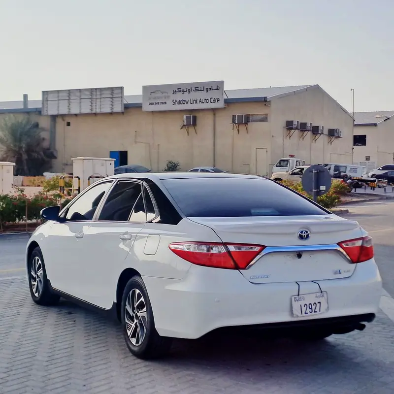 TOYOTA CAMRY HYBHEBRID 2017 - Image 12