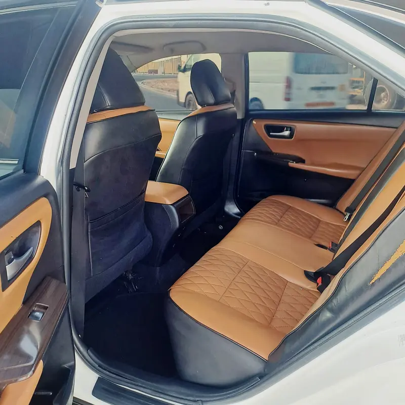 TOYOTA CAMRY HYBHEBRID 2017 - Image 4