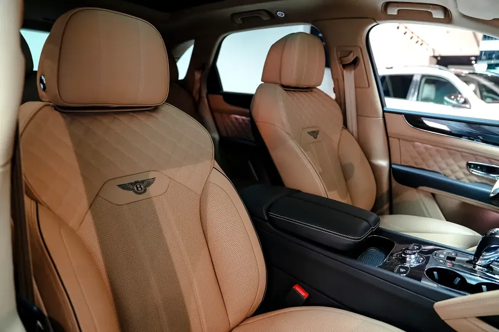 BENTLEY BENTAYGA - ORIGINAL MANSORY | 2022 | BRAND NEW | WARRANTY N SERVICE AVAILABLE - Image 15