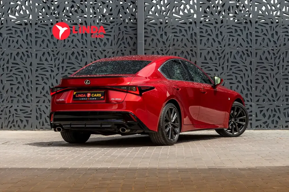 Lexus IS 350 2024 GCC specs - Image 7