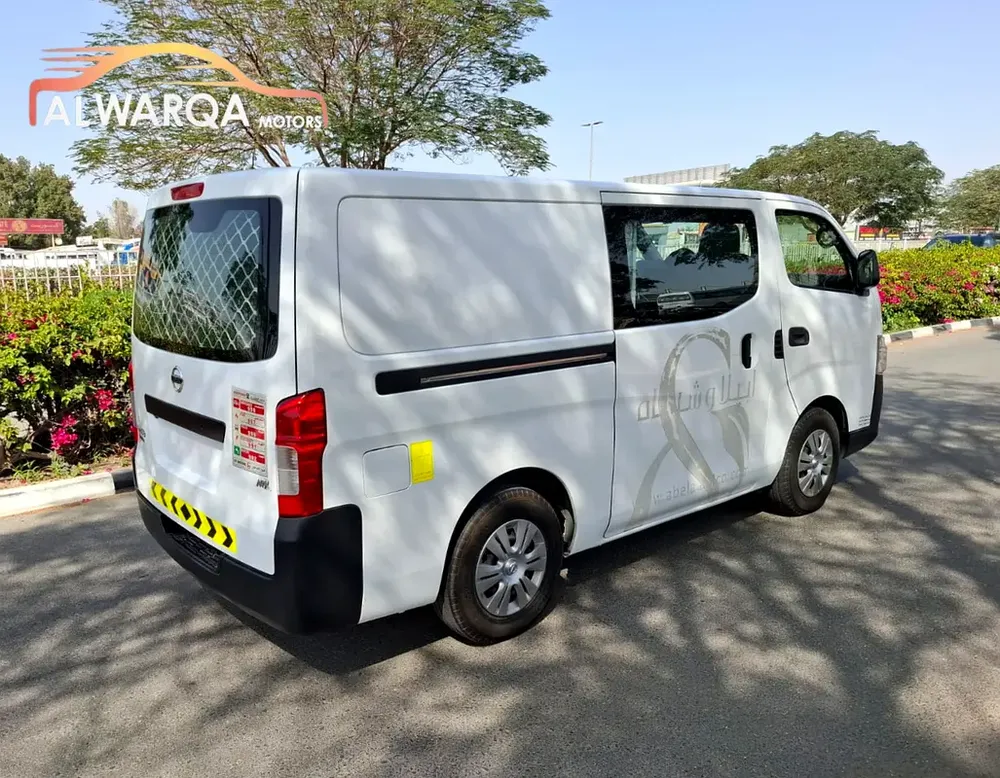 NISSAN URVAN NV350 06 SEATER DELIVERY VAN MANUAL 2021 - Image 6