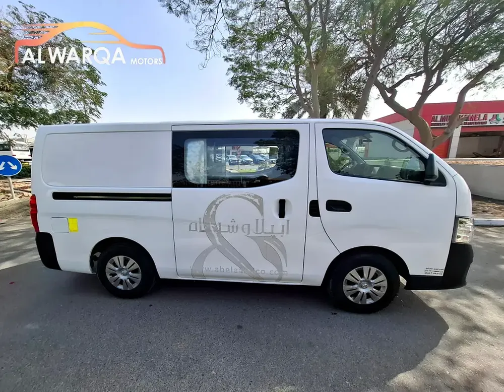 NISSAN URVAN NV350 06 SEATER DELIVERY VAN MANUAL 2021 - Image 7