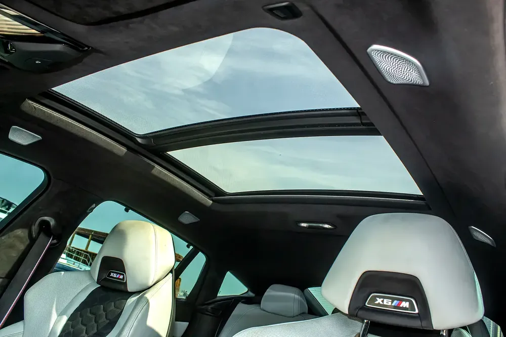 3,900AED M/P With 0% Down Payment 2021 BMW X6M Competition Clean title Full Loaded - Image 12
