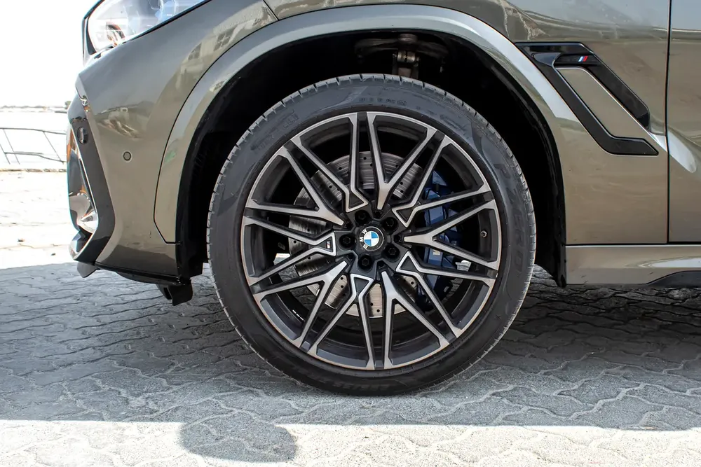 3,900AED M/P With 0% Down Payment 2021 BMW X6M Competition Clean title Full Loaded - Image 5