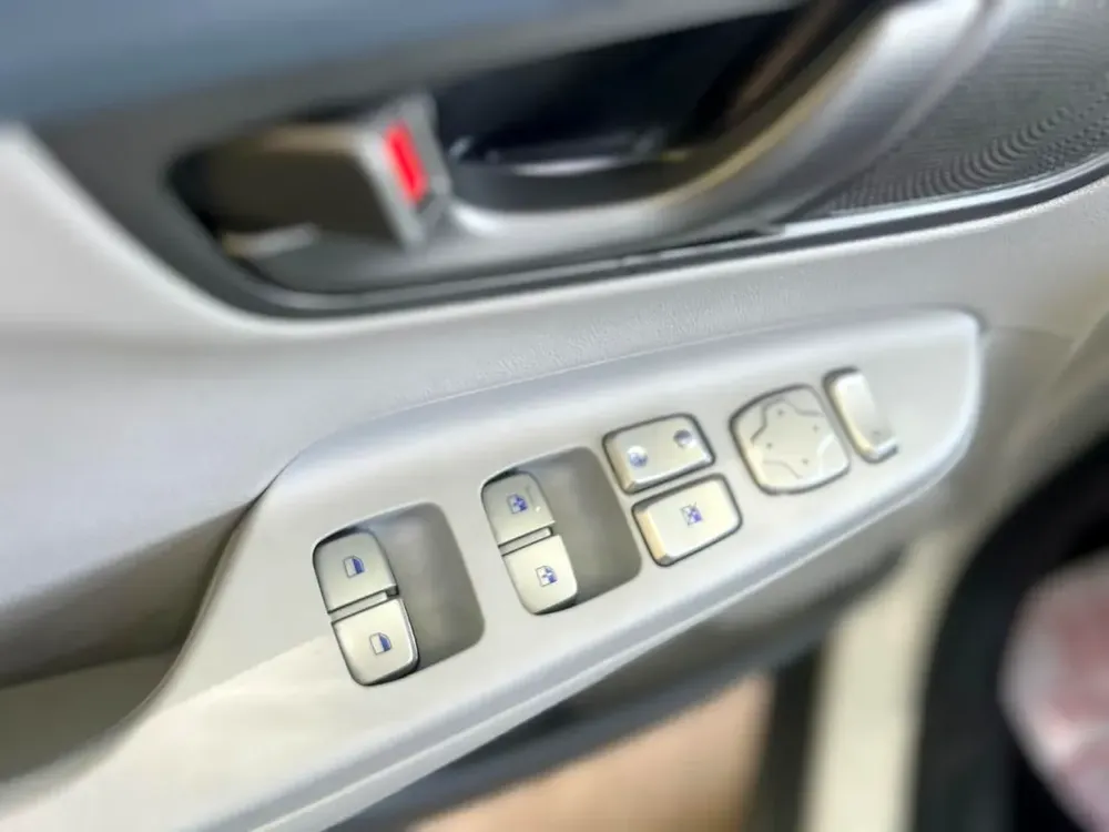 Hyundai Kona 2021 ELECTRCIAL ULTIMAE TRIM FULL OPTION - Image 14