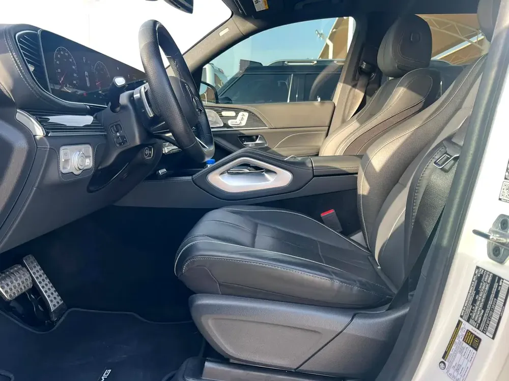 2024 Mercedes-Benz GLS 580 - Image 9