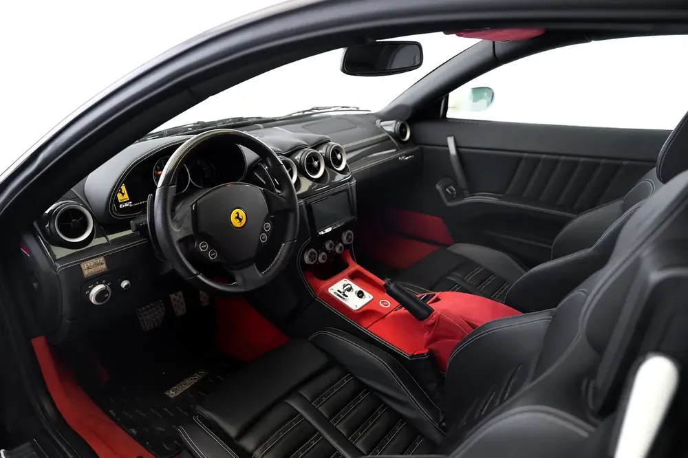 612 SCAGLIETTI HGT PACKAGE | DAYTONA SEATS | CARBON TRIM INTERIOR | WARRANTY AVAILABLE - Image 9