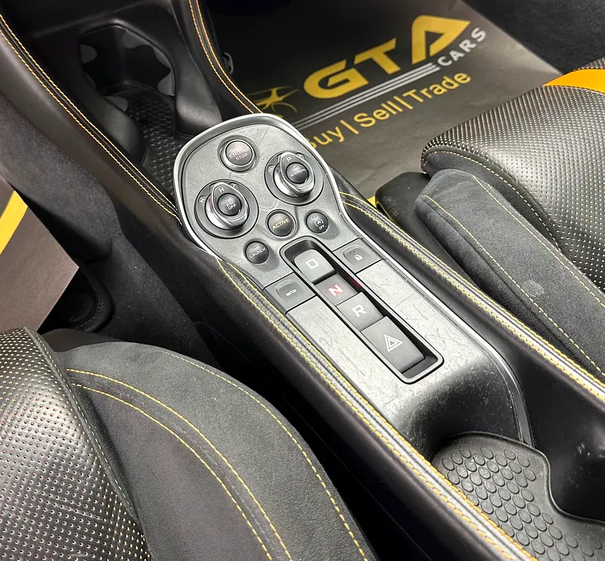 2017 McLaren 570s, Full Service History, Excellent Condition, GCC - Image 11