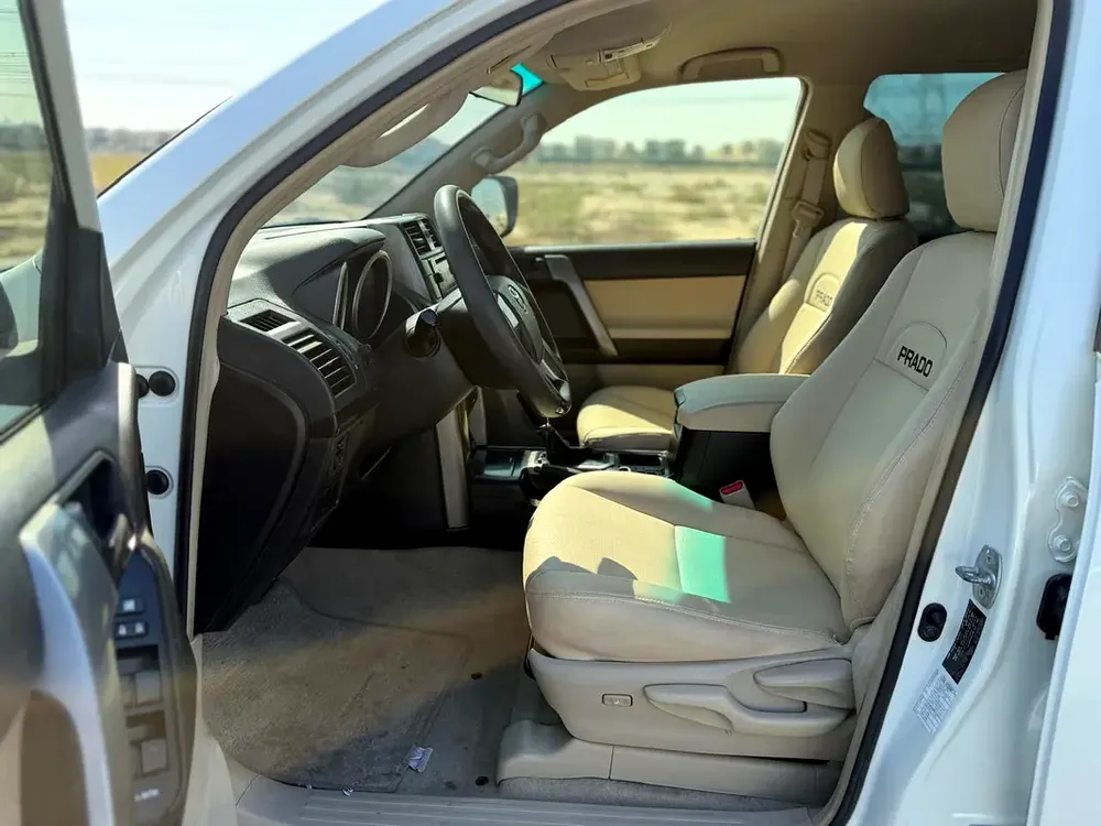 Toyota prado // Gcc space // V4 // down types // Good conditions - Image 5