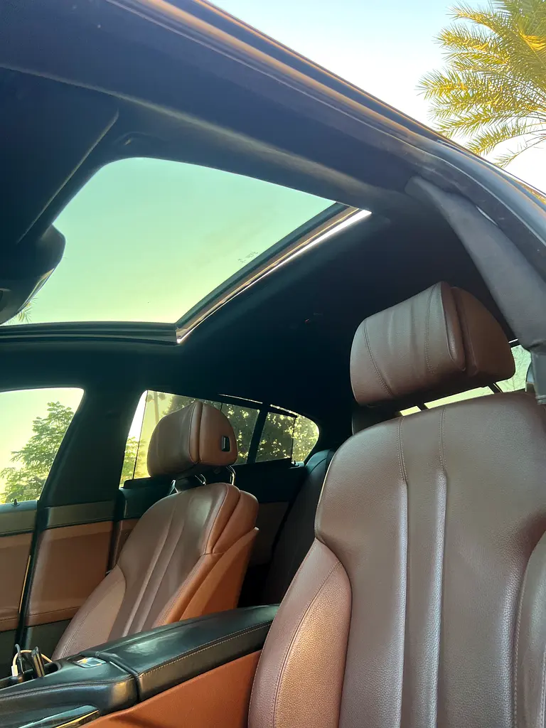 BMW 6-Series 650i Gran Coupe 2014 | GCC Specs | V8 TwinPower Turbo - Image 14