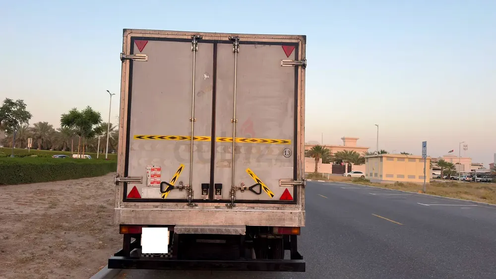 Mitsubishi Canter 2015 (14ft) - Image 7